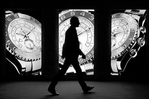 高端腕表市場遇冷 三十萬元以上產品為何“賣不動”？